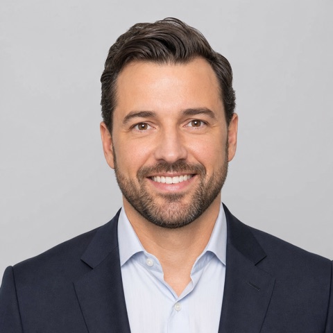 Bennett Sloane, Cross-Border Communications Lead